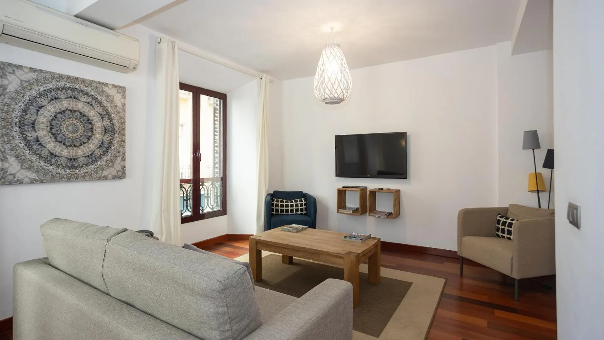 La Casa De La Alameda Apartment Malaga